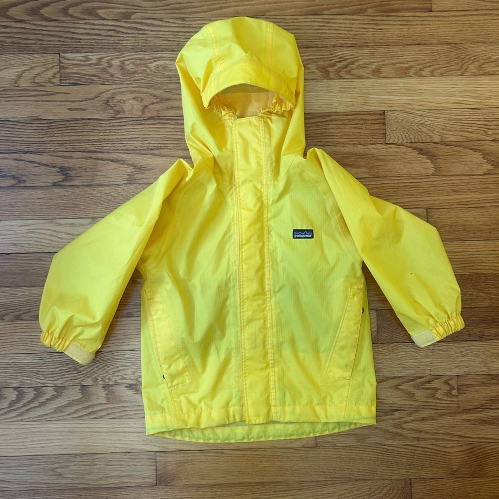 Patagonia Yellow Raincoat Lightweight Water-Resistant
